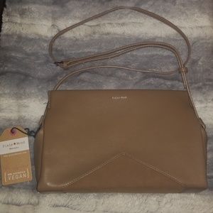 Pixie Mood - Margaret clutch